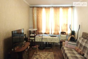 Продается 2-комнатная квартира 45 кв. м в Херсоне