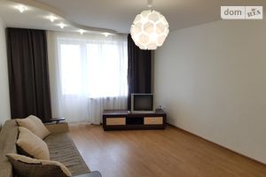 Сдается в аренду 3-комнатная квартира 98 кв. м в Хмельницком