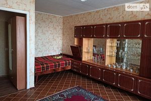 Сдается в аренду 1-комнатная квартира 36 кв. м в Черкассах