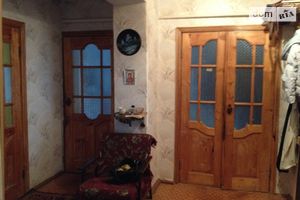 Продается 4-комнатная квартира 84 кв. м в Немирове