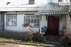 Продается 3-комнатная квартира 61.5 кв. м в Овруче